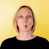 mimic-face-yoga_kat-1